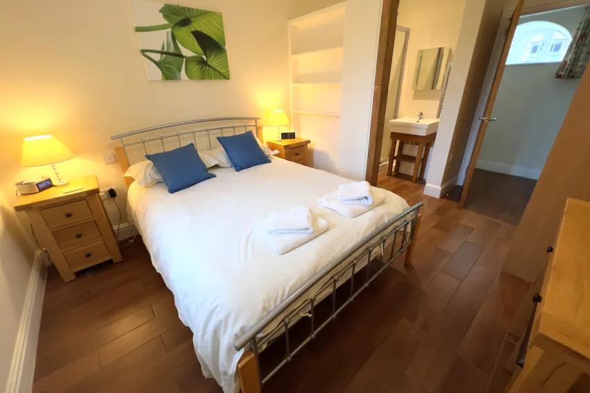 Main Bedroom with ensuite shower