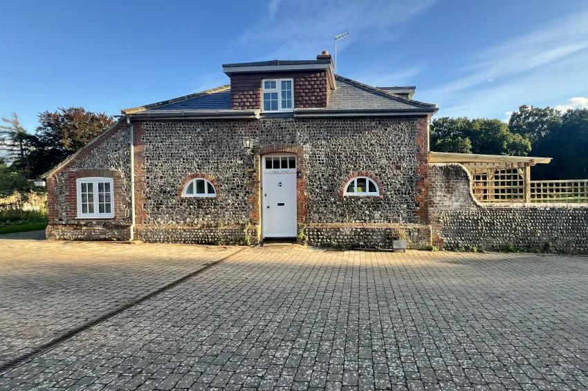 Front of Stables Cottage