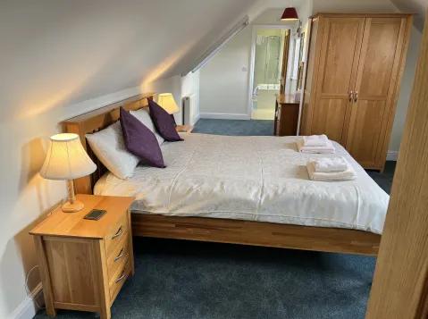 Main bedroom with ensuite bathroom