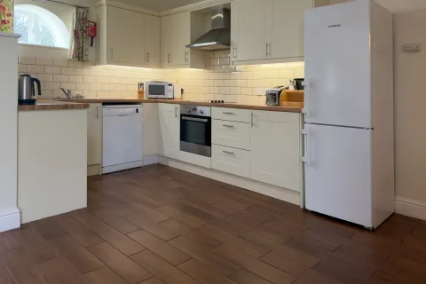 Fulled fitted kitchen