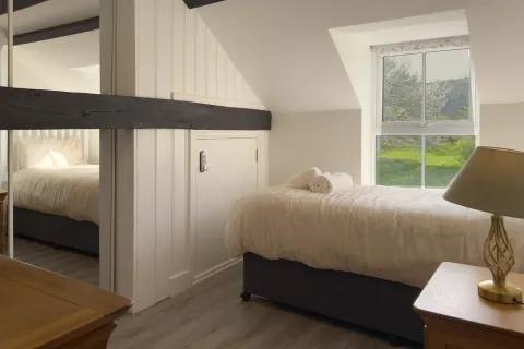 Single Bedroom