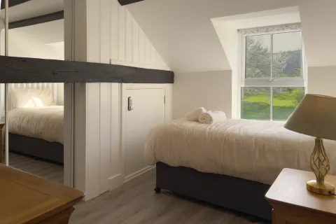 Single Bedroom